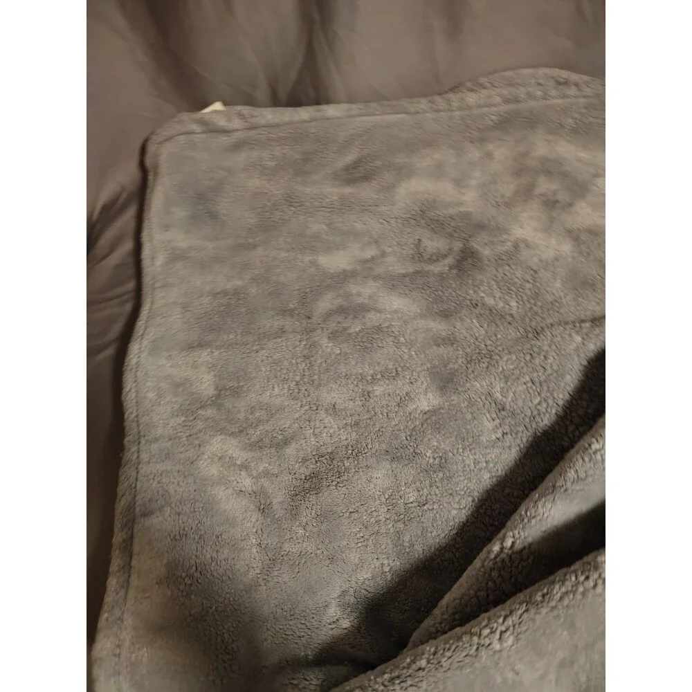 Better Homes & Garden Grey Polyester Blend Textured Soft Throw Blanket 50